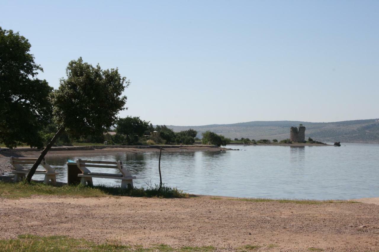 Mobile Homes Katinka, Starigrad Paklenica, Croatia Εξωτερικό φωτογραφία