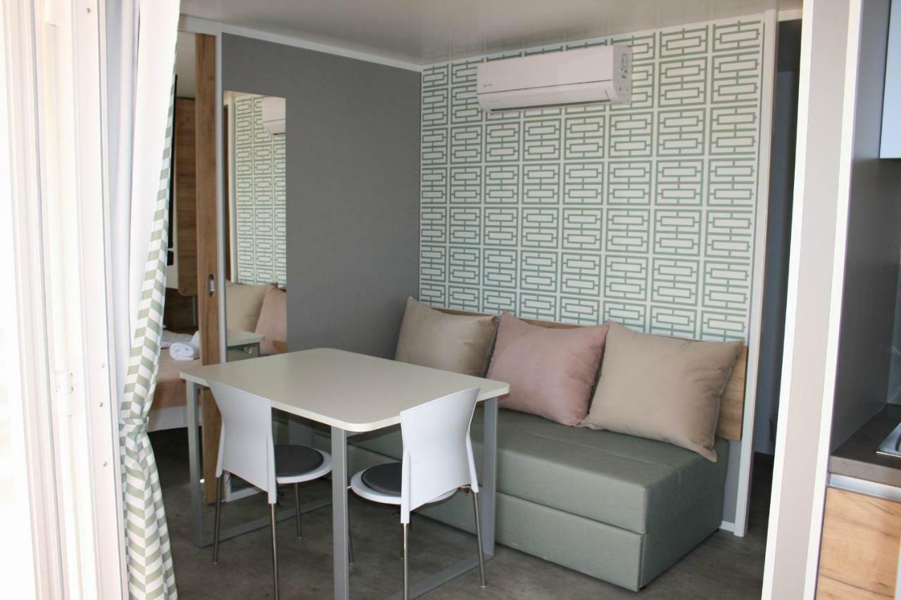 Mobile Homes Katinka, Starigrad Paklenica, Croatia Εξωτερικό φωτογραφία